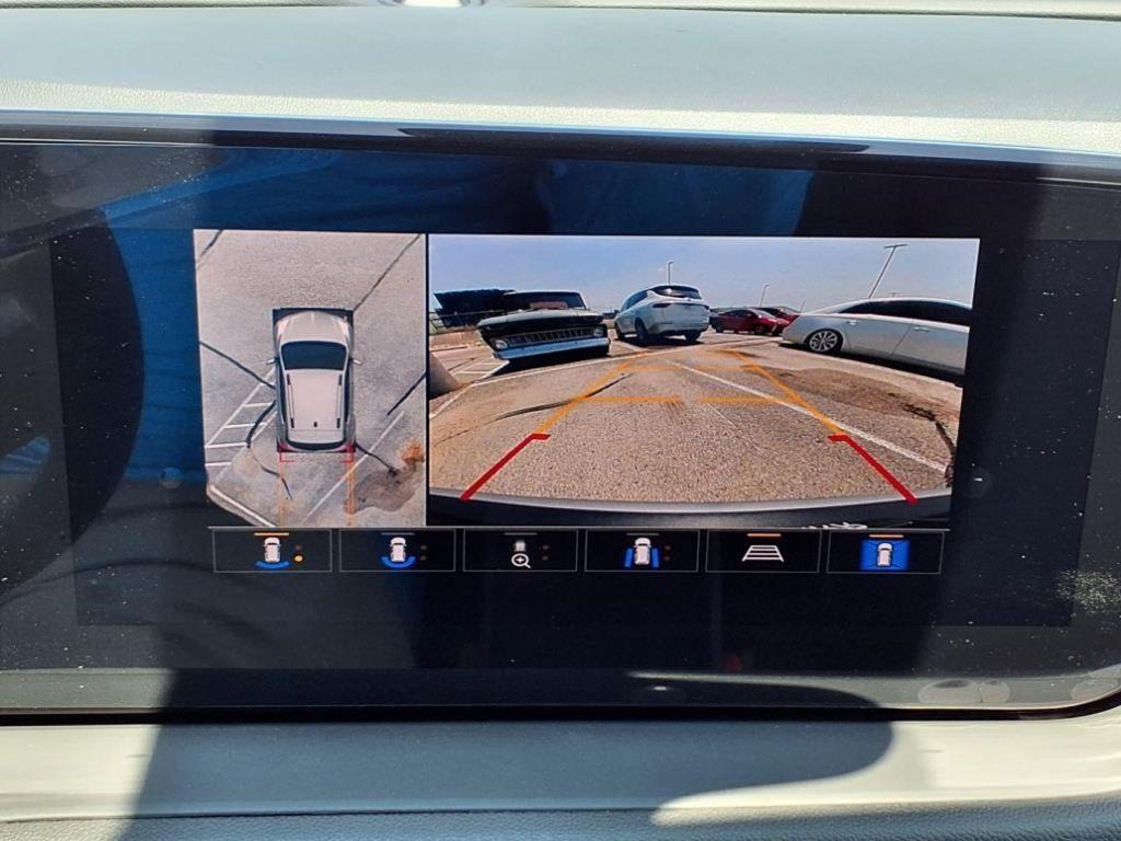 new 2026 Buick Encore GX car, priced at $30,425