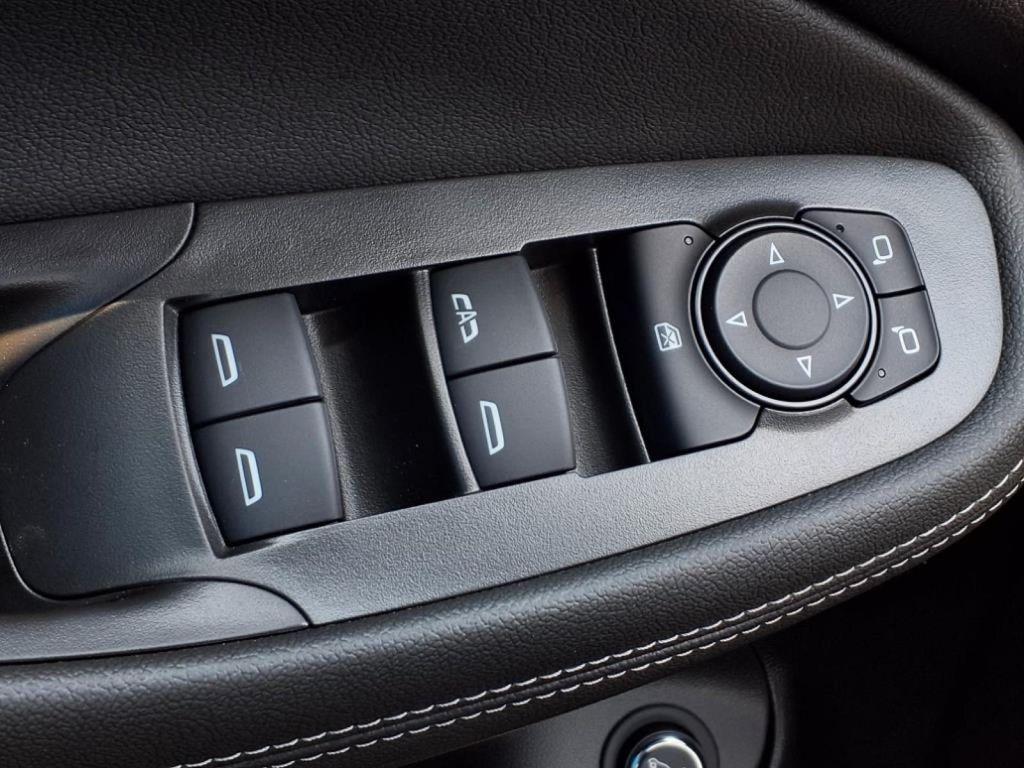 new 2026 Buick Encore GX car, priced at $30,425