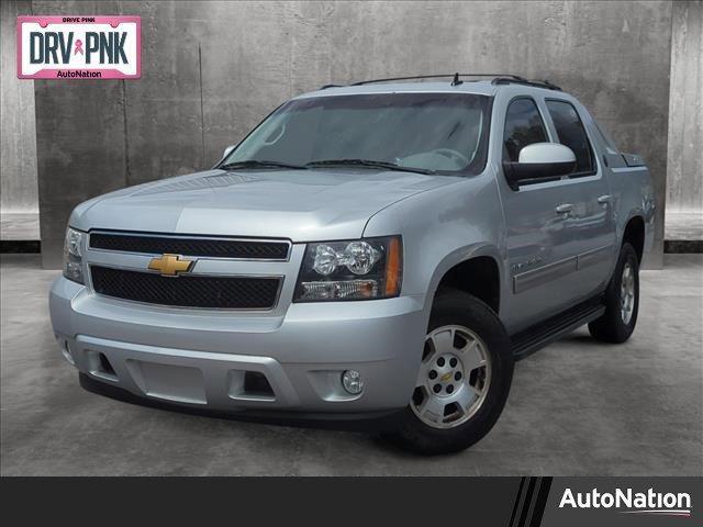 used 2013 Chevrolet Avalanche car, priced at $16,894