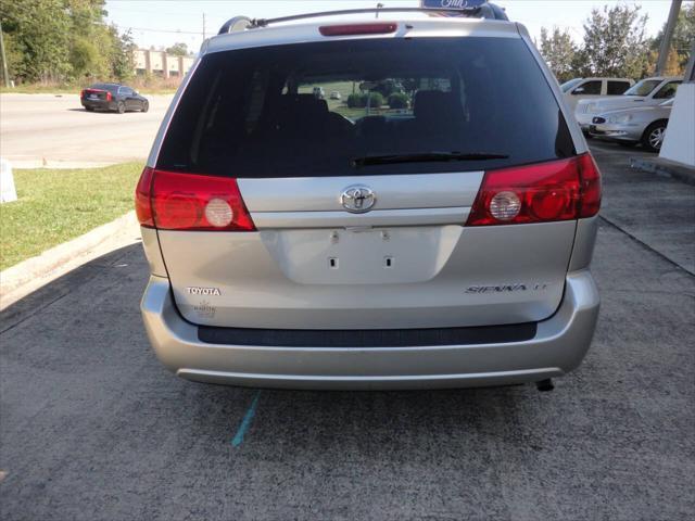 used 2007 Toyota Sienna car, priced at $5,499