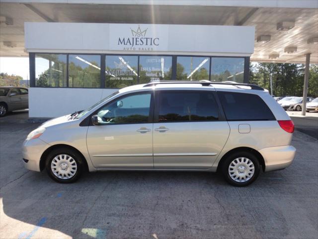 used 2007 Toyota Sienna car, priced at $5,499