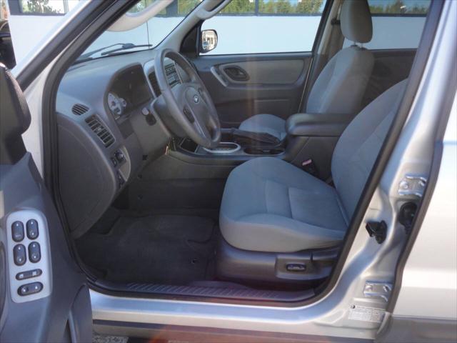 used 2006 Ford Escape car, priced at $5,499