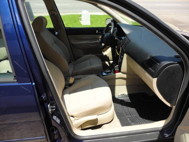 used 2003 Volkswagen Golf car, priced at $4,999