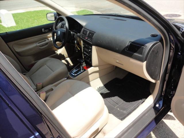 used 2003 Volkswagen Golf car, priced at $4,999