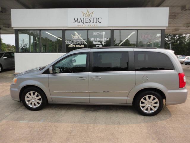 used 2014 Chrysler Town & Country car, priced at $8,499