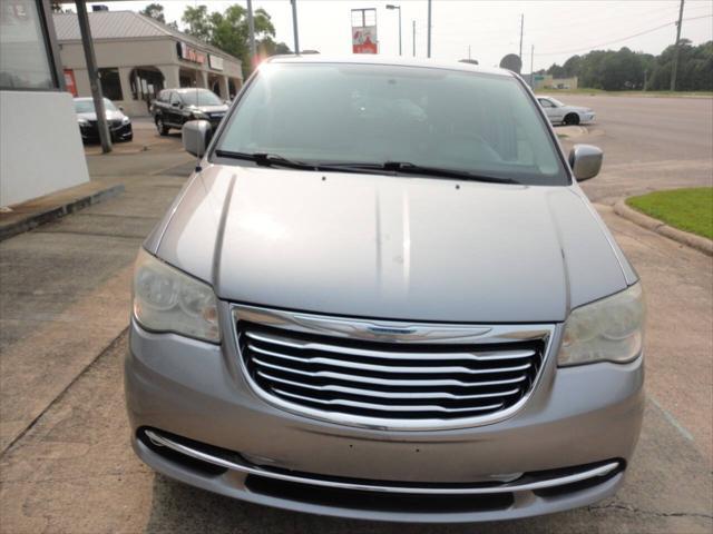 used 2014 Chrysler Town & Country car, priced at $8,499