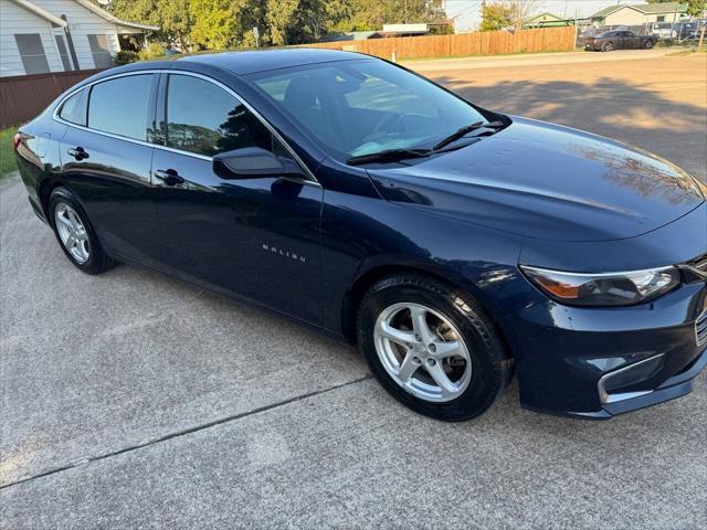 used 2017 Chevrolet Malibu car, priced at $10,495