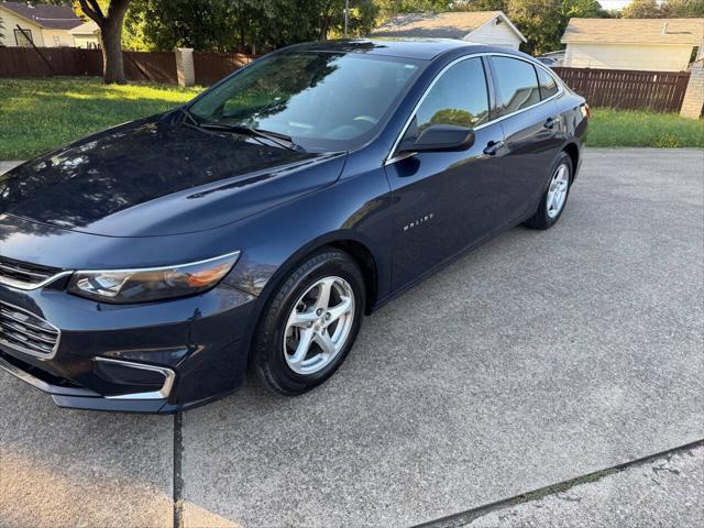 used 2017 Chevrolet Malibu car, priced at $10,495