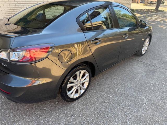 used 2011 Mazda Mazda3 car, priced at $5,695