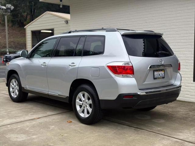 used 2012 Toyota Highlander car, priced at $13,999