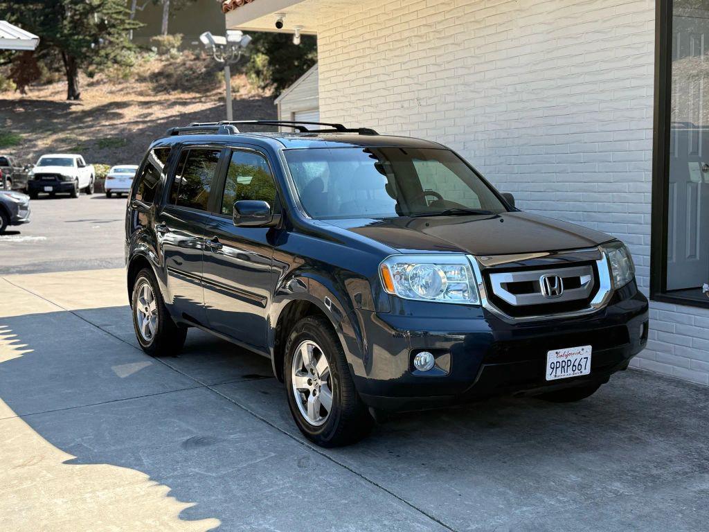 used 2010 Honda Pilot car, priced at $8,499