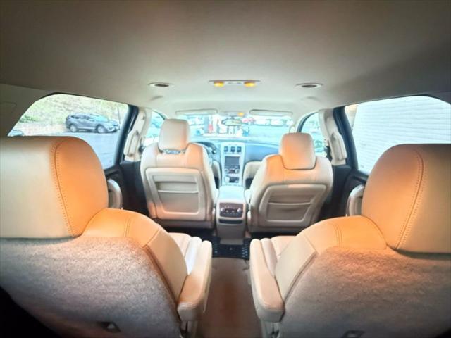 used 2012 GMC Acadia car, priced at $8,999