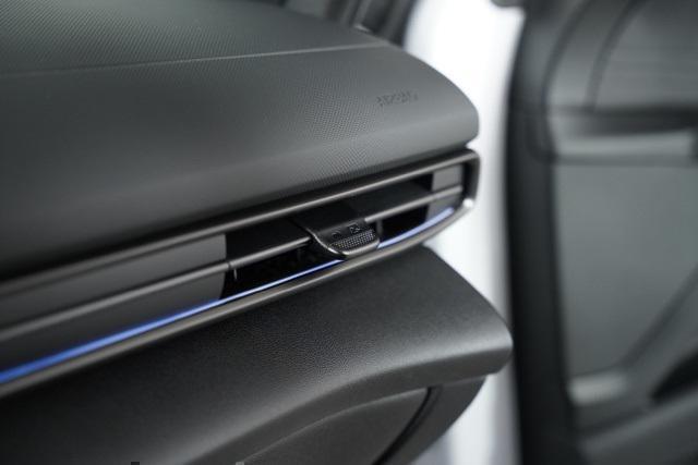 new 2025 Hyundai ELANTRA HEV car, priced at $29,228