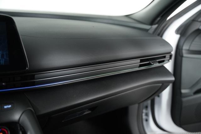 new 2025 Hyundai Elantra car, priced at $30,800