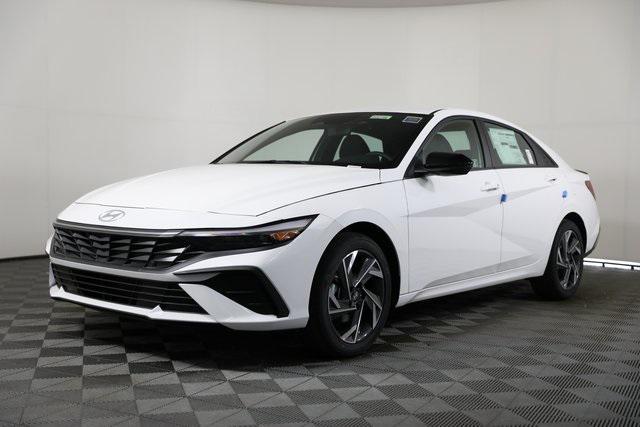 new 2025 Hyundai Elantra car, priced at $23,737