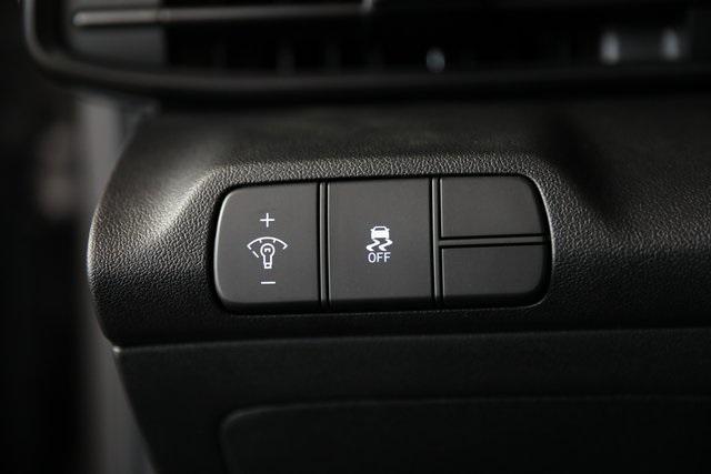 new 2025 Hyundai Elantra car, priced at $24,544