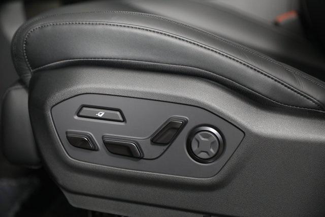 new 2026 Hyundai SANTA FE HEV car, priced at $52,086