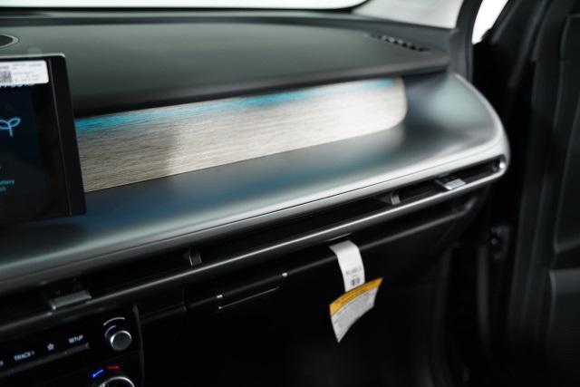 new 2026 Hyundai IONIQ 9 car, priced at $68,635