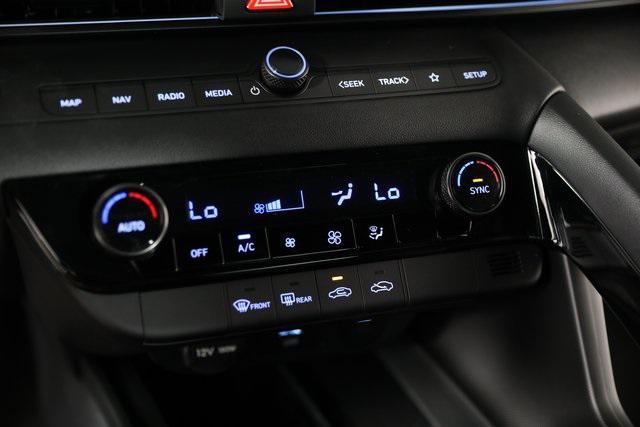 new 2025 Hyundai Elantra car, priced at $27,215