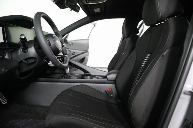 new 2025 Hyundai ELANTRA HEV car, priced at $28,715
