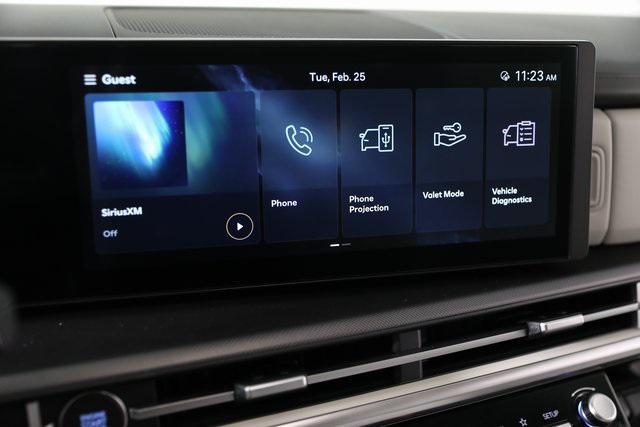 new 2025 Hyundai Santa Fe car, priced at $35,562
