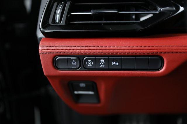 used 2022 Acura MDX car, priced at $36,995