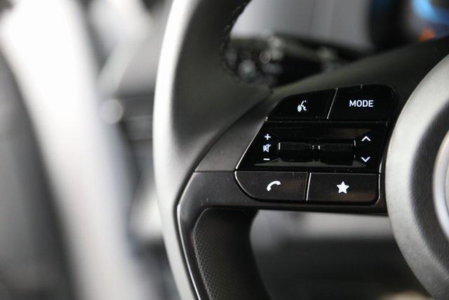 new 2025 Hyundai Elantra car, priced at $25,033