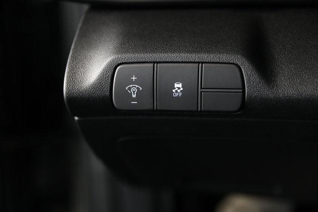 new 2025 Hyundai Elantra car, priced at $24,544