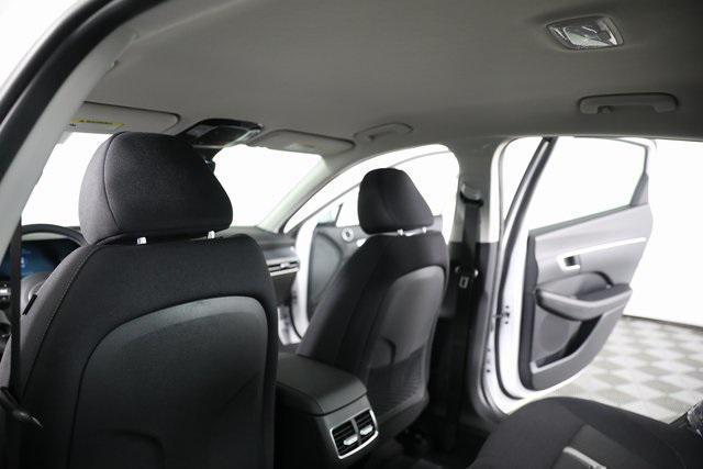 new 2025 Hyundai Sonata Hybrid car, priced at $31,942