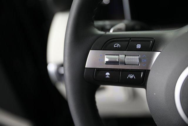 new 2025 Hyundai TUCSON Hybrid car, priced at $40,777