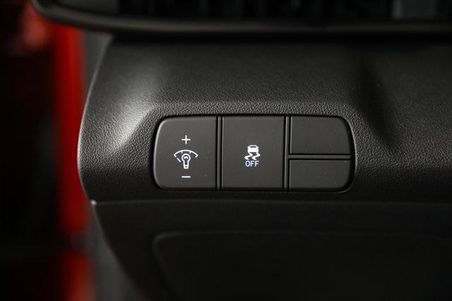 new 2025 Hyundai Elantra car, priced at $23,687