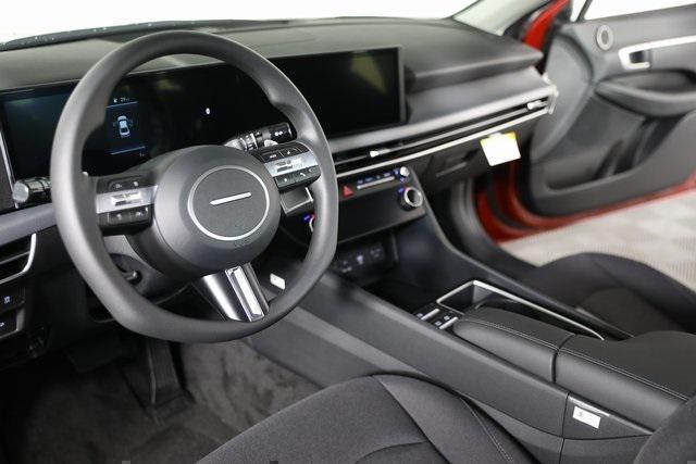 new 2025 Hyundai Sonata car, priced at $28,436