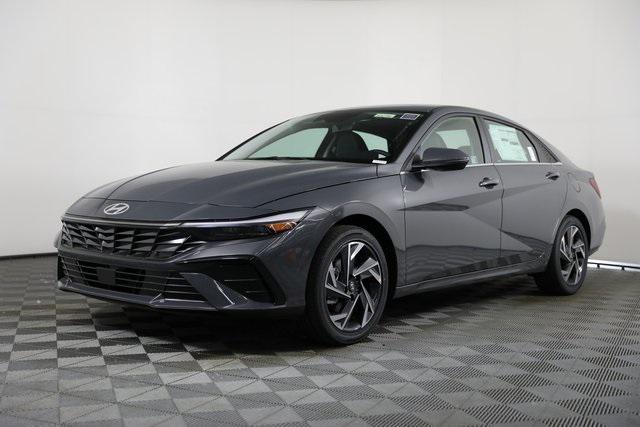 new 2025 Hyundai Elantra car, priced at $29,577