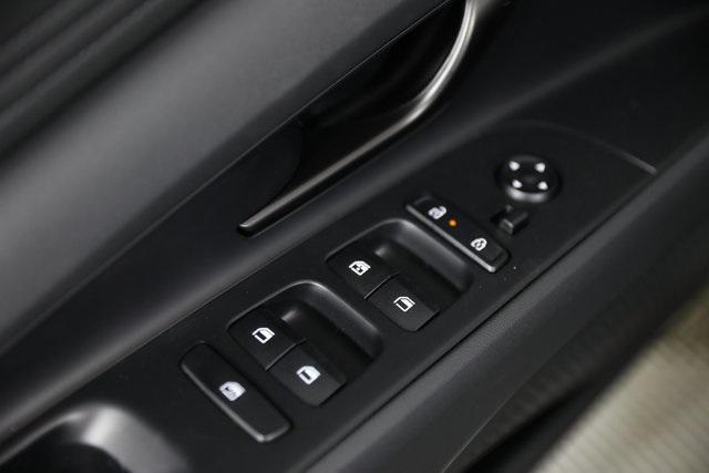 new 2025 Hyundai Elantra car, priced at $23,198