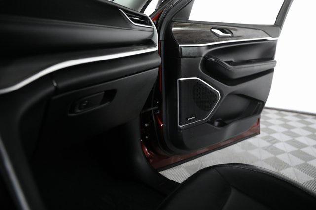 used 2021 Jeep Grand Cherokee L car, priced at $25,991