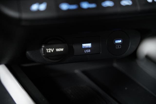 new 2025 Hyundai ELANTRA HEV car, priced at $31,607