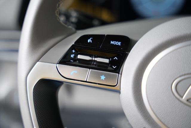 new 2025 Hyundai Elantra car, priced at $27,107