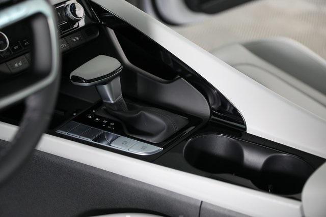 new 2025 Hyundai ELANTRA HEV car, priced at $31,543