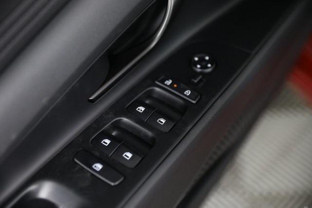 new 2025 Hyundai Elantra car, priced at $25,033