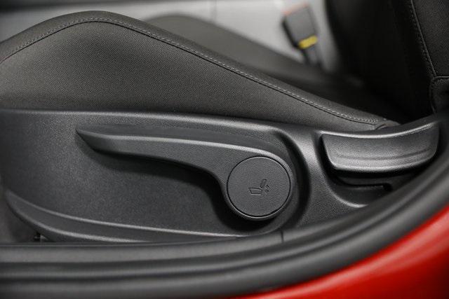 new 2025 Hyundai Elantra car, priced at $25,033