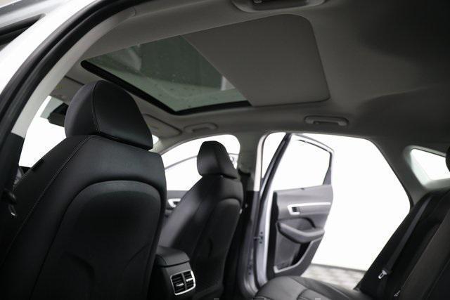 new 2025 Hyundai Sonata Hybrid car, priced at $37,721