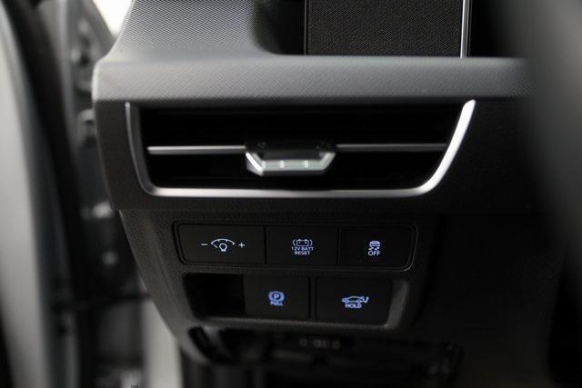 new 2025 Hyundai Sonata Hybrid car, priced at $37,721