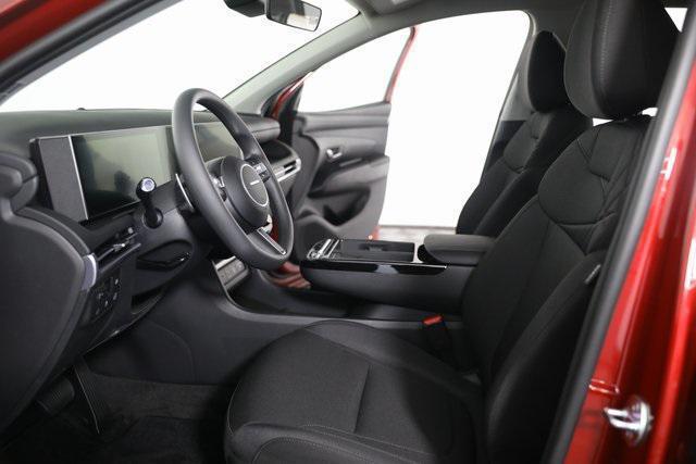 new 2025 Hyundai TUCSON Hybrid car, priced at $34,554