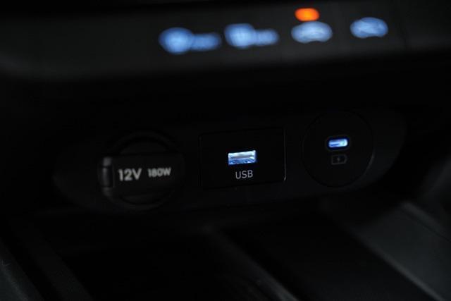 new 2025 Hyundai ELANTRA HEV car, priced at $29,906