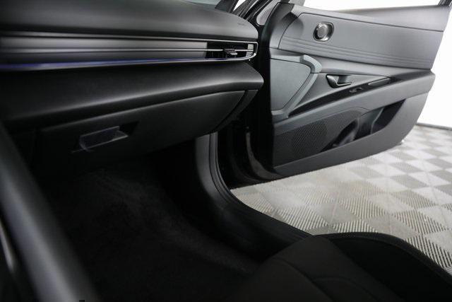 new 2025 Hyundai ELANTRA HEV car, priced at $28,734