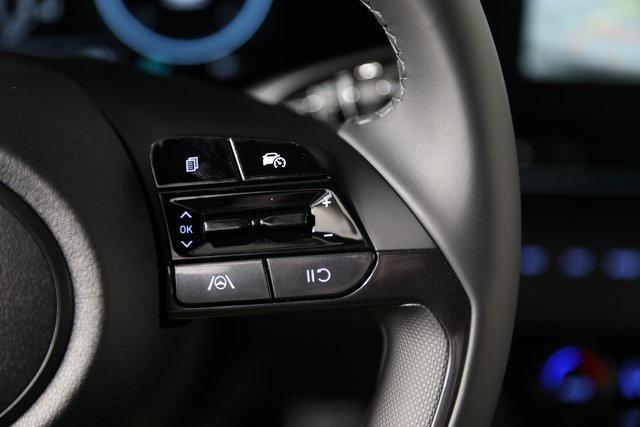 new 2025 Hyundai Elantra car, priced at $27,234