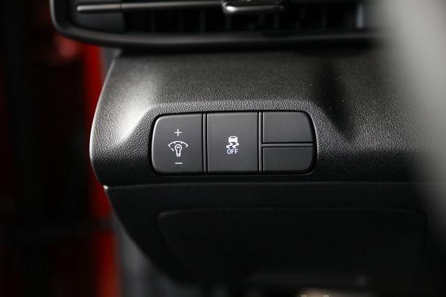 new 2025 Hyundai Elantra car, priced at $25,102