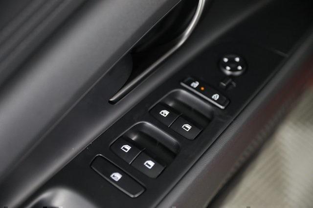 new 2025 Hyundai Elantra car, priced at $25,102