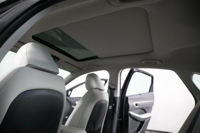 new 2025 Hyundai Sonata Hybrid car, priced at $37,829