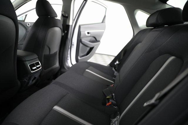 new 2025 Hyundai Sonata Hybrid car, priced at $33,651
